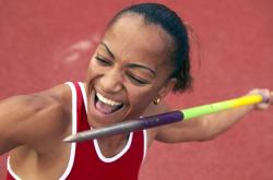 开云官网2026-德容魔笛奏响非洲战歌，喀麦隆狂胜背后的足球秩序重构